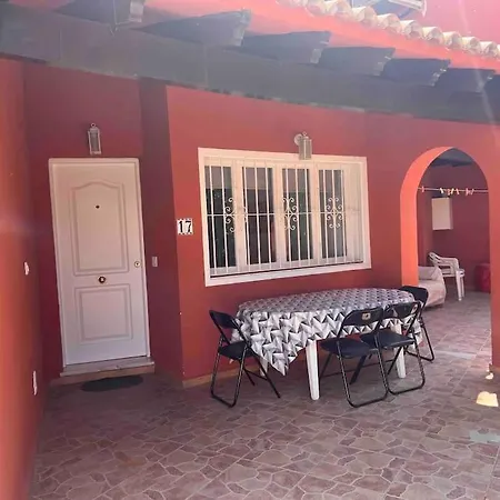In - Swimming Pool And Tennis Court Holiday home Calpe